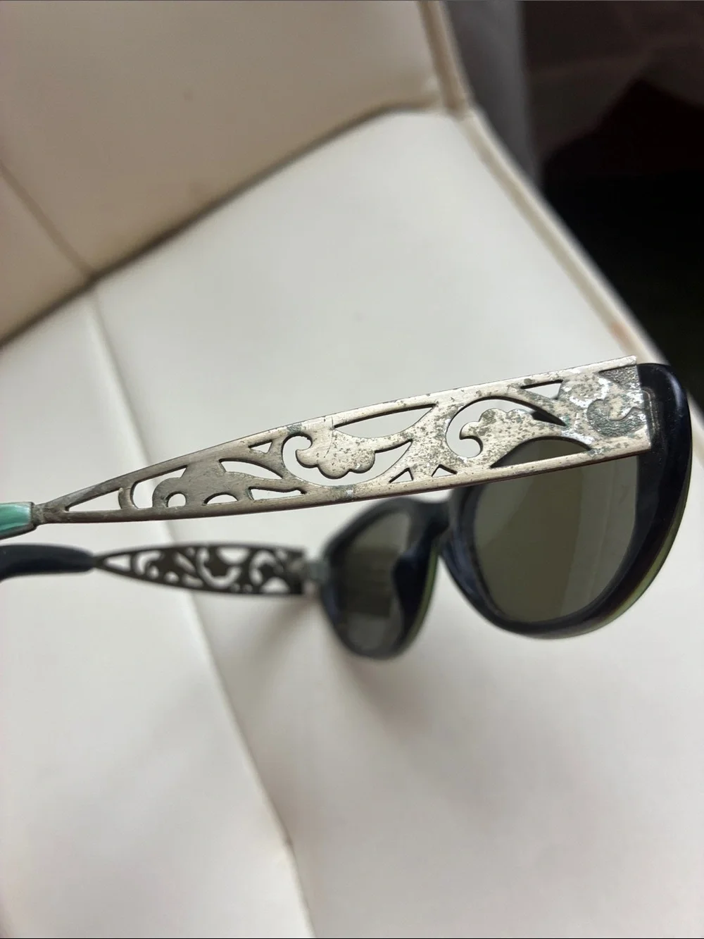Oliver Peoples olive green